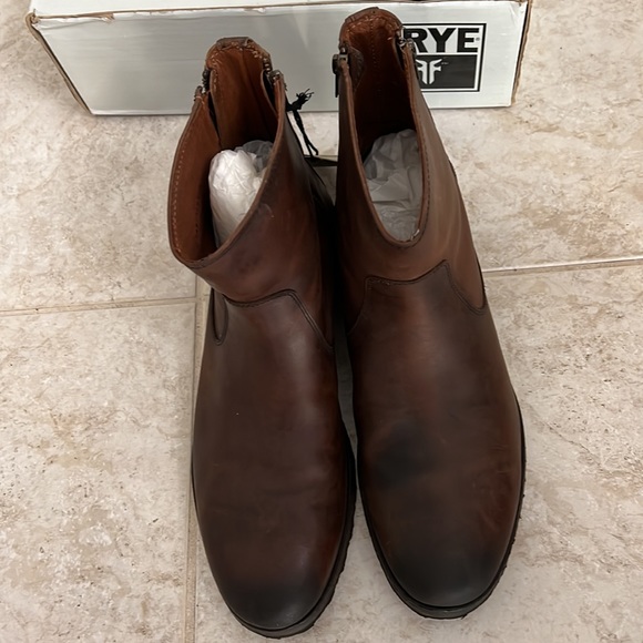 Frye Mens William Lug Zip Boot - New - Picture 3 of 13